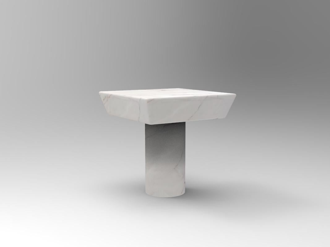 Collector Totem Side Table in Estremoz Marble In New Condition For Sale In Castelo da Maia, PT