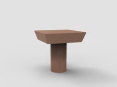 Collector Totem Beistelltisch aus geräuchertem Oak Wood