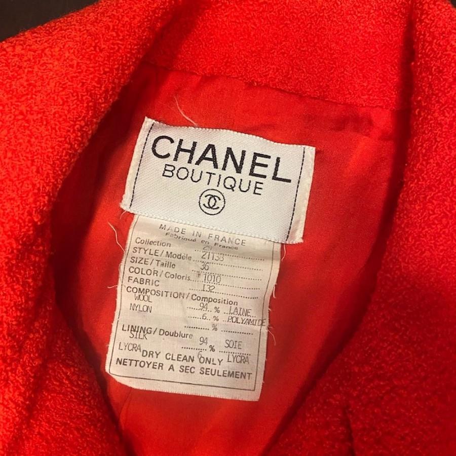 Collector vintage Chanel Veste en tweed corail Excellent état - En vente à Paris, FR