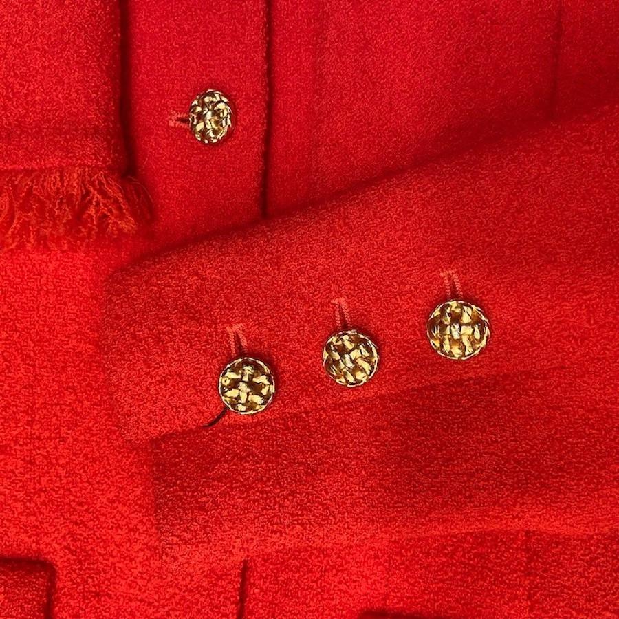 Collector vintage Chanel Veste en tweed corail Unisexe en vente