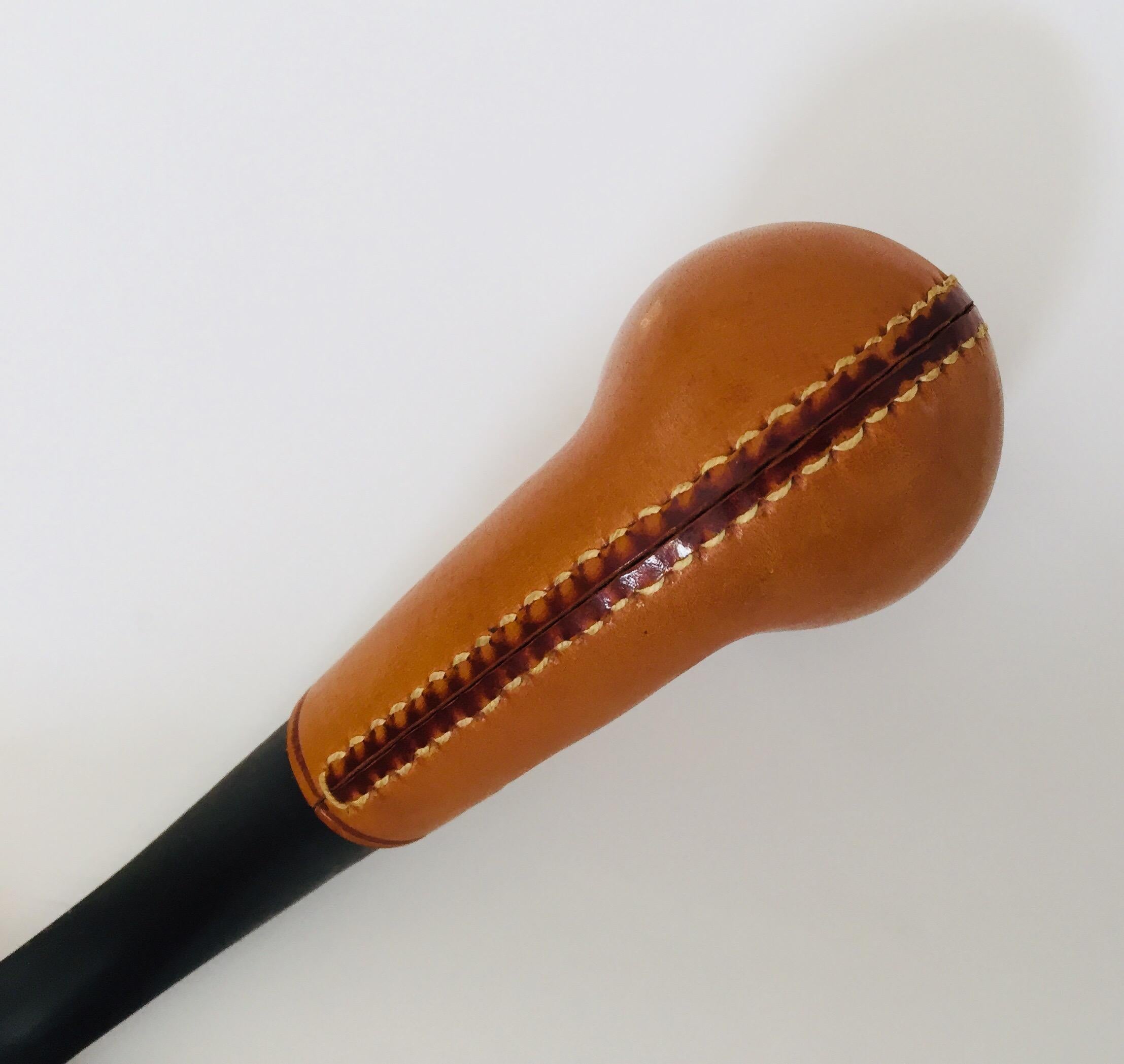 Collector Vintage Longchamp France Tan Calf Leather Wrapped Tobacco Pipe In Good Condition In North Hollywood, CA