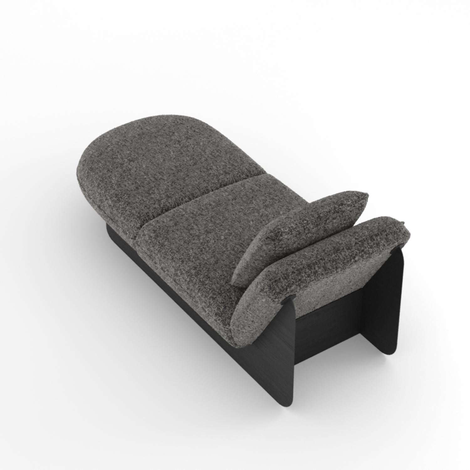 Contemporary Collector Vivere Daybed Fabric Kirk by Design Graphite K5312/08 For Sale
