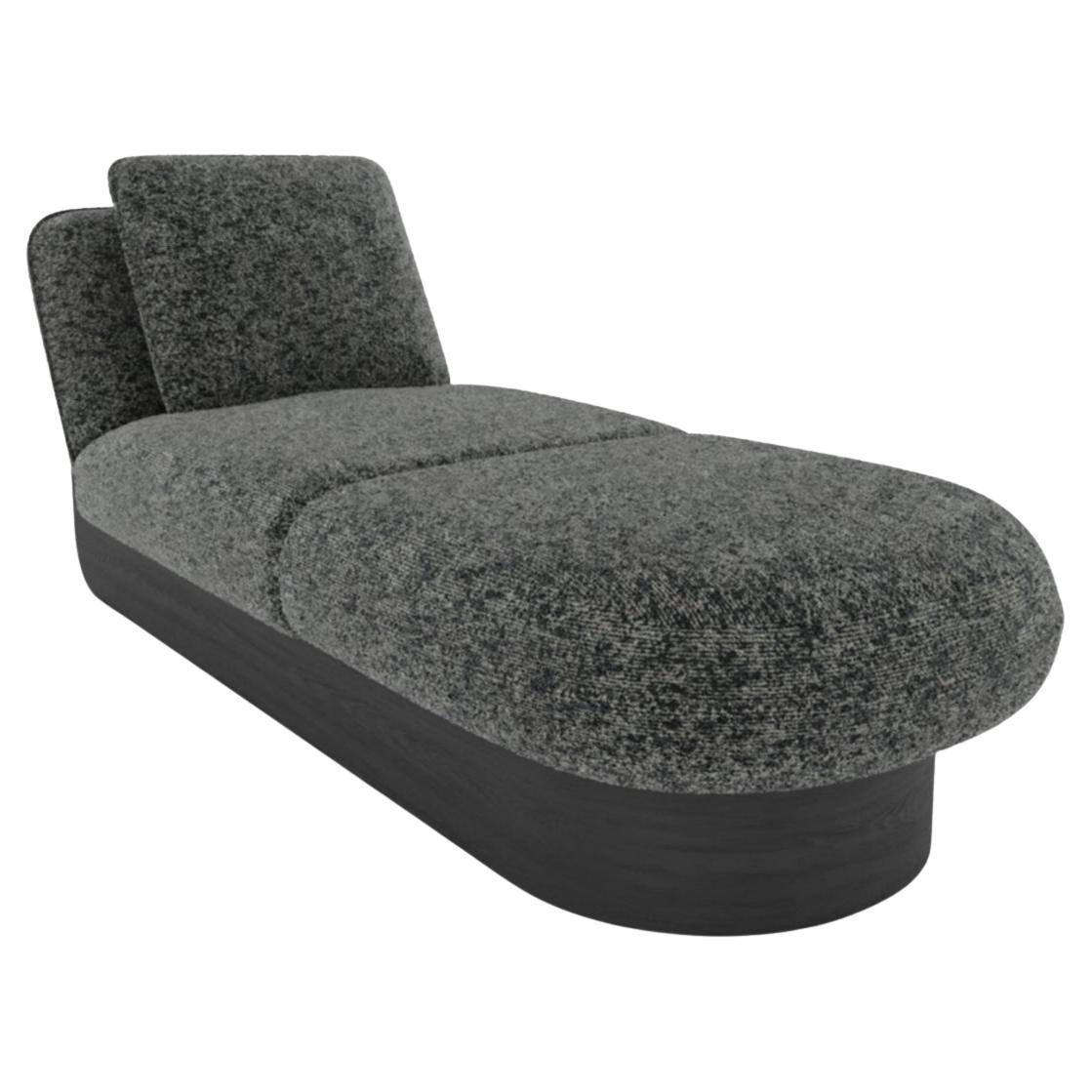 Collector Vivere Daybed Fabric Kirk by Design Kingfisher K5312/02 For Sale