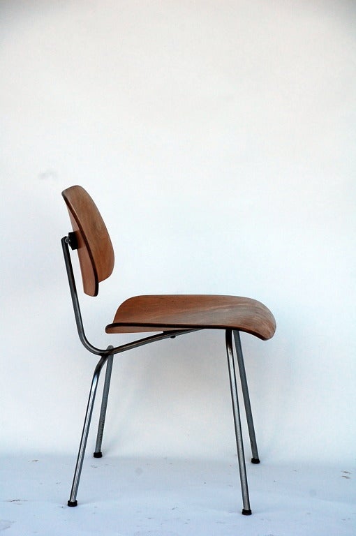 Mid-20th Century Collector's Early Eames DCM Chair