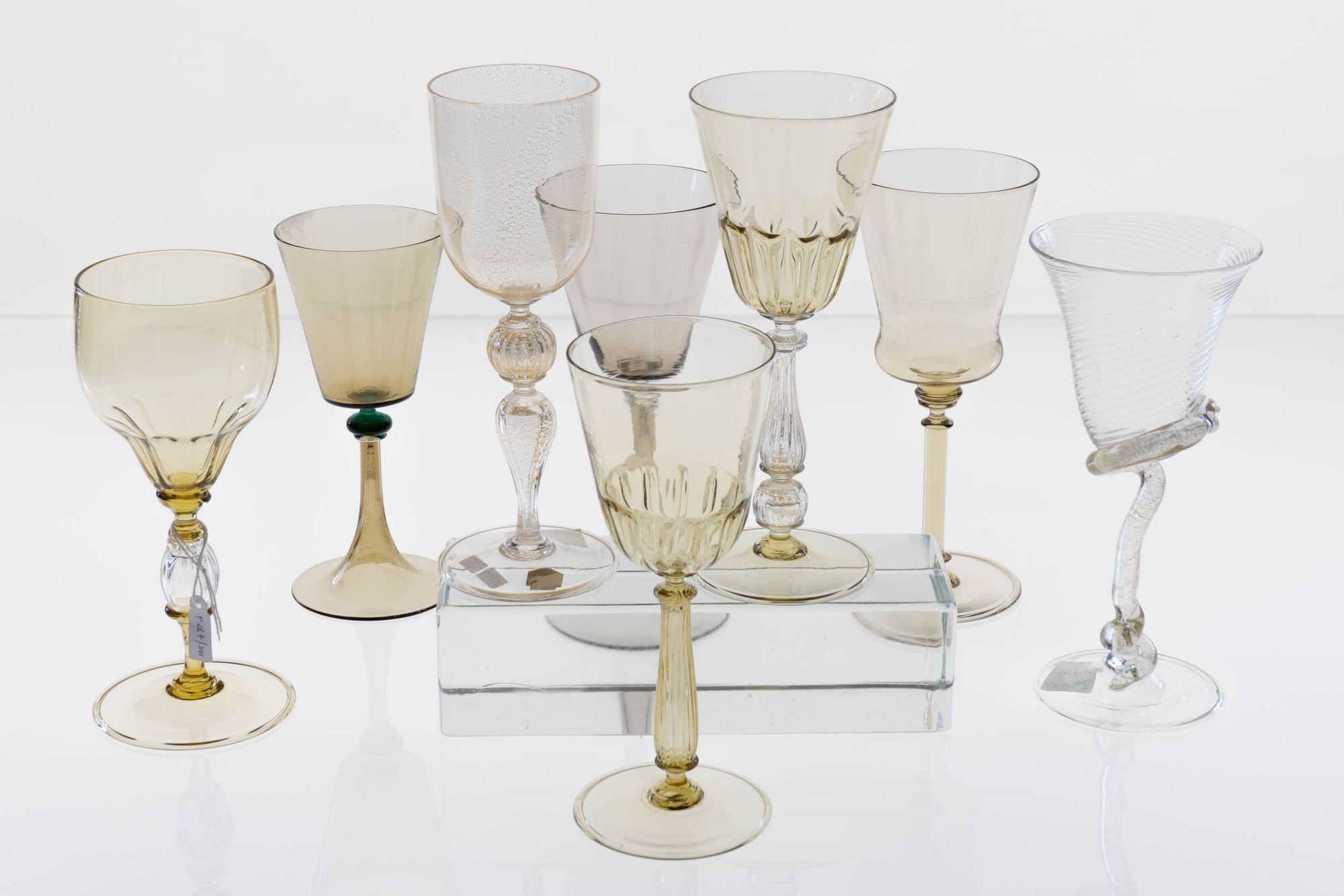 Ensemble éclectique de Collector de 8 verres Cenedese, chacun avec un design différent. Unique en son genre en vente 11