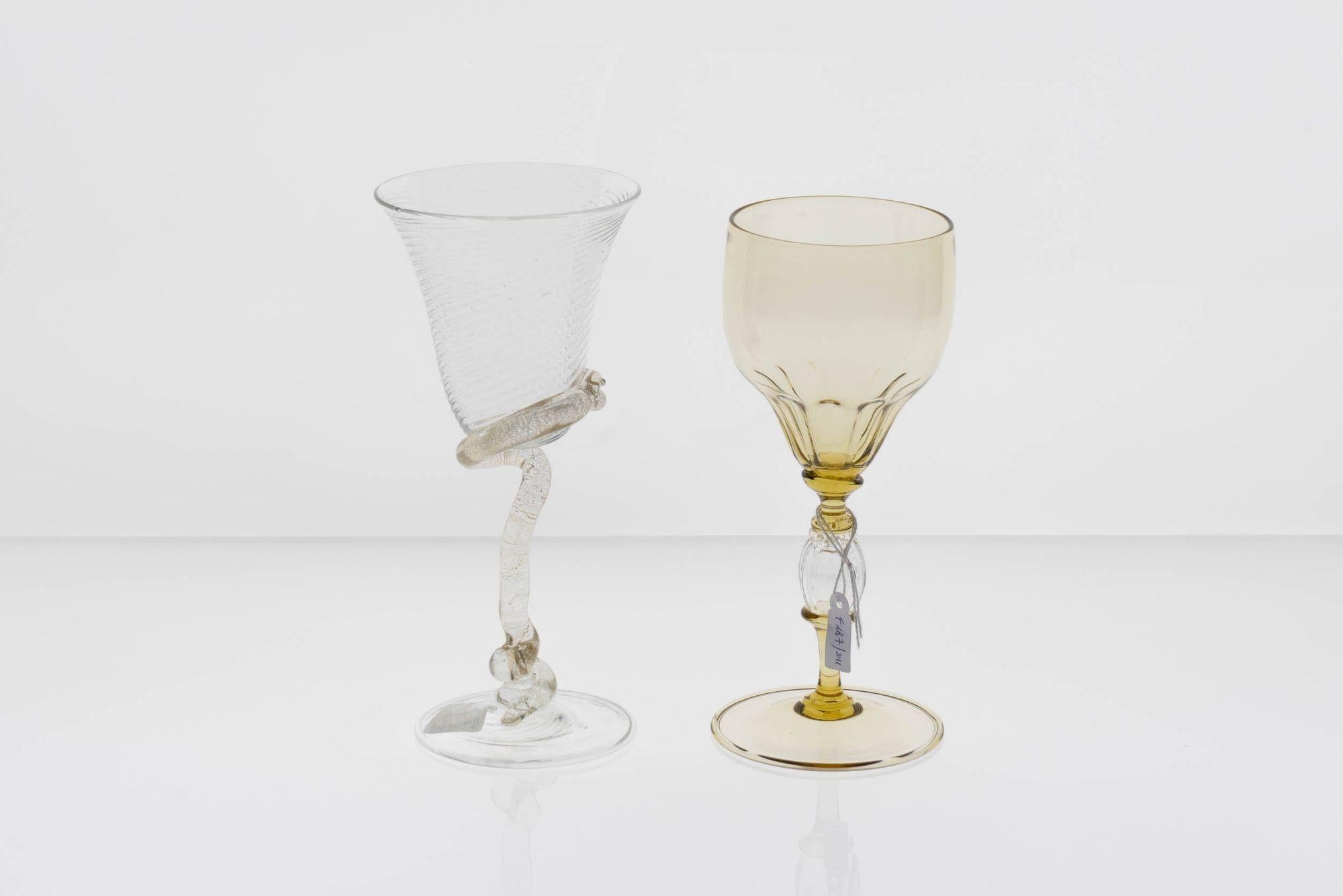 Ensemble éclectique de Collector de 8 verres Cenedese, chacun avec un design différent. Unique en son genre en vente 1