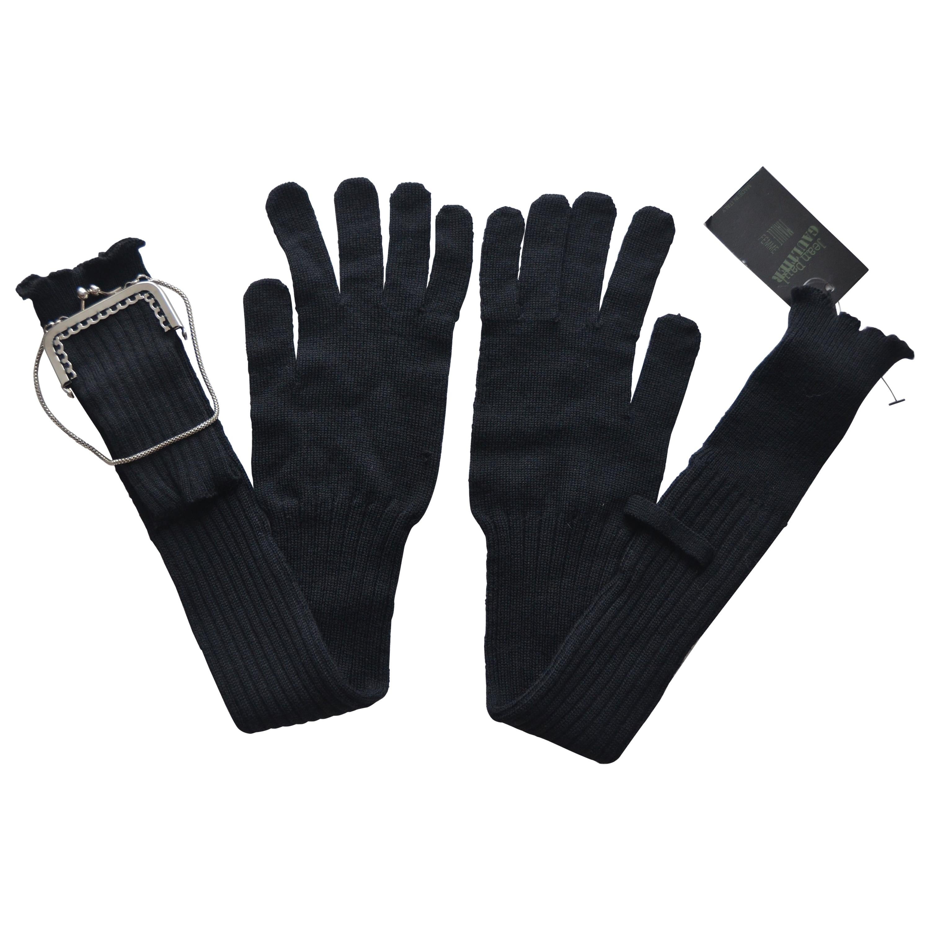 Wool gloves Louis Vuitton Black size M International in Wool