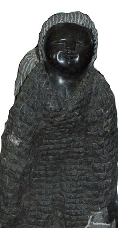 Afrika, weibliche Künstlerin, Steinskulptur, Figur, Celebrate Modern Contemporary, signiert