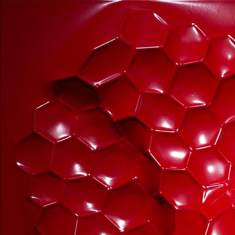 Matrix Index 6/Rot (Zeitgenössisch), Sculpture, von Colleen Wolstenholme