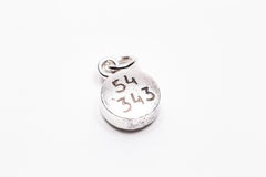 Pendentif sans titre (54 343)