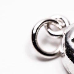 Colgante sin título (Ritonavir)