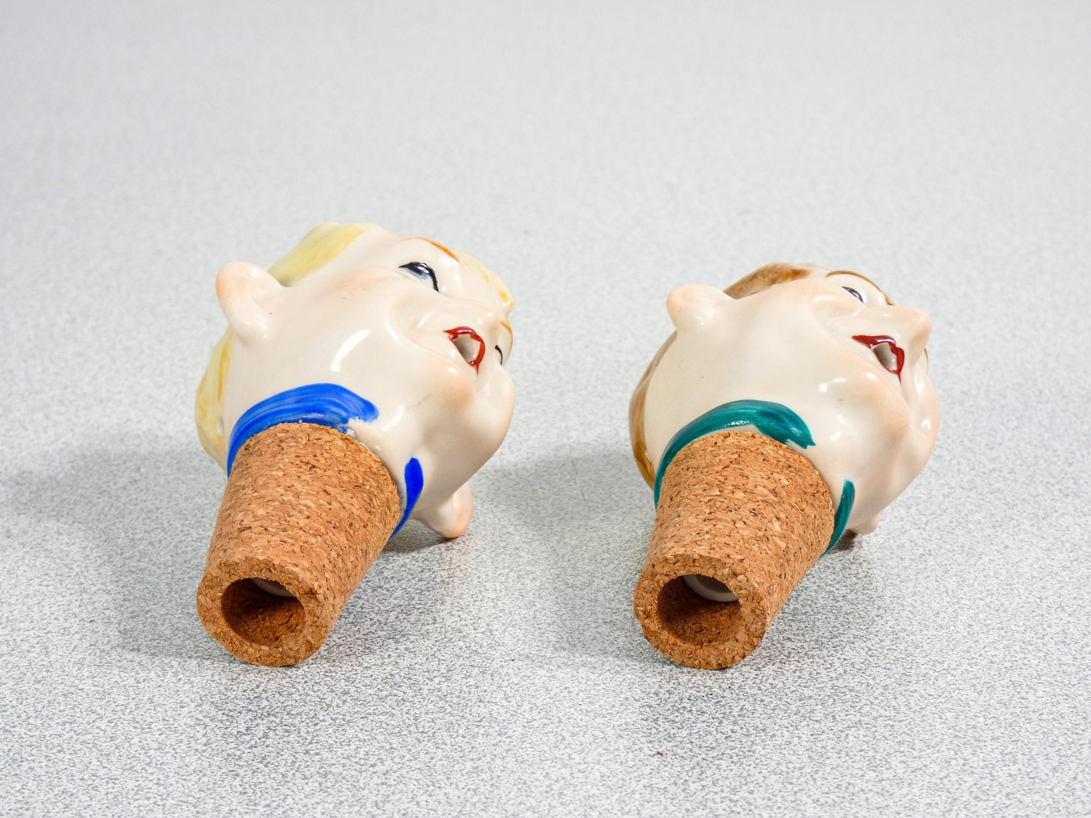 WAGNER & APEL collection of four porcelain and cork stopper-versions For Sale 1
