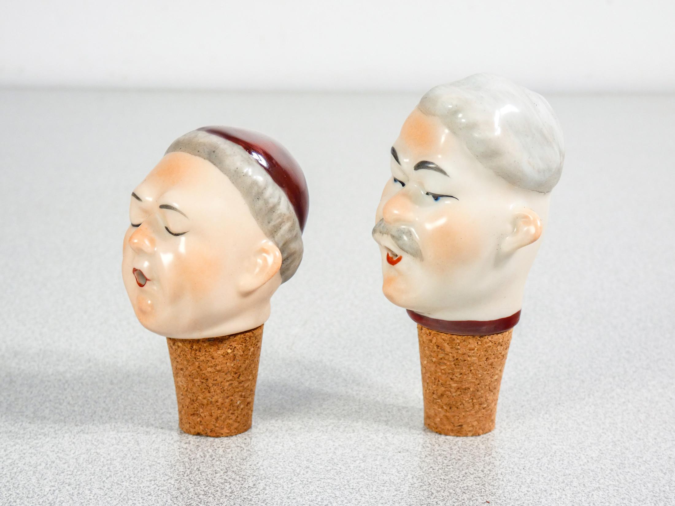 WAGNER & APEL collection of four porcelain and cork stopper-versions For Sale 3