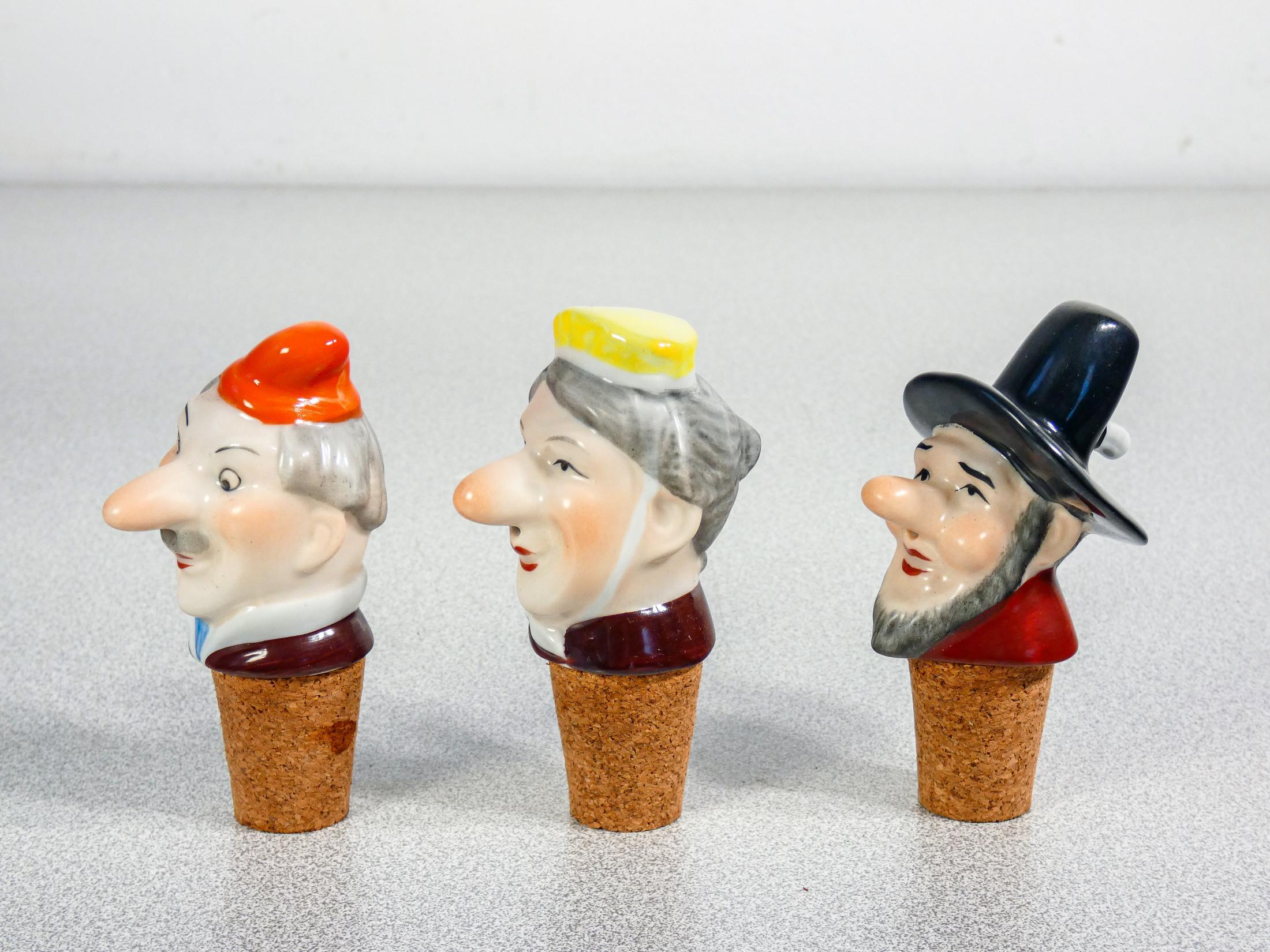 20th Century WAGNER & APEL collection of six porcelain and cork stopper-versions For Sale