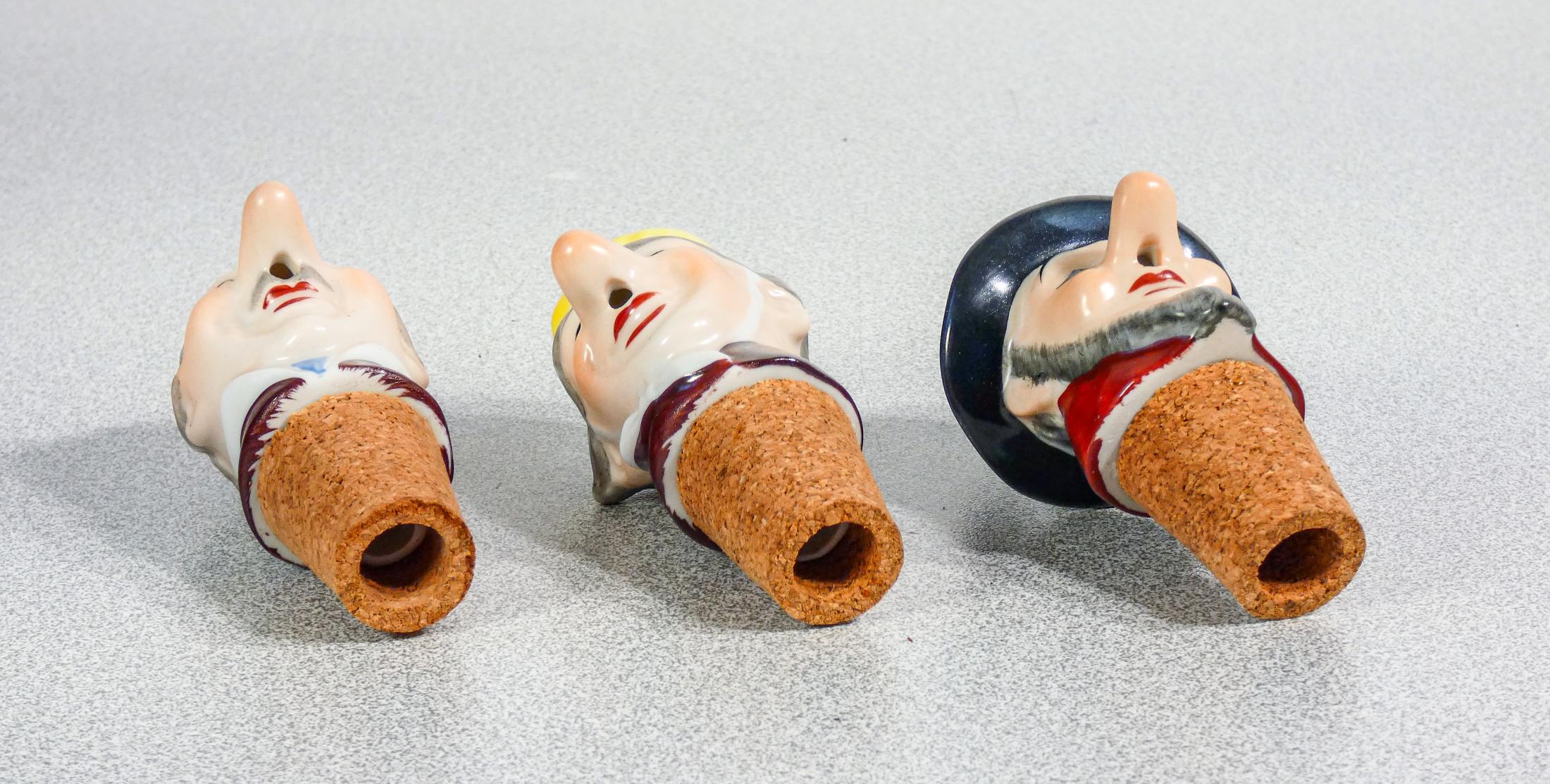 WAGNER & APEL collection of six porcelain and cork stopper-versions For Sale 2