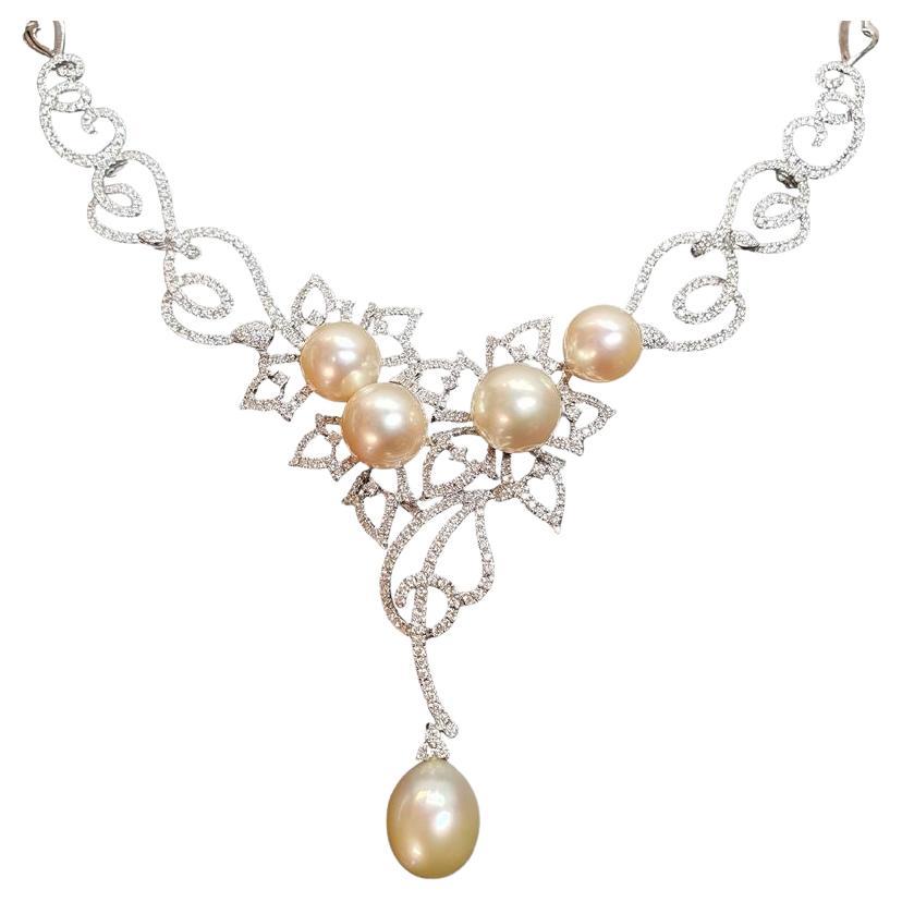 Collier Al Majed Jewellery, En or Blanc 18 Carats Perles Et Diamants For Sale