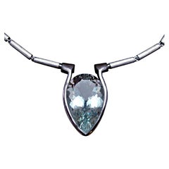 Necklace with a 33 ct. Aquamarine gem in 18k whitegold by Alexander Leyser