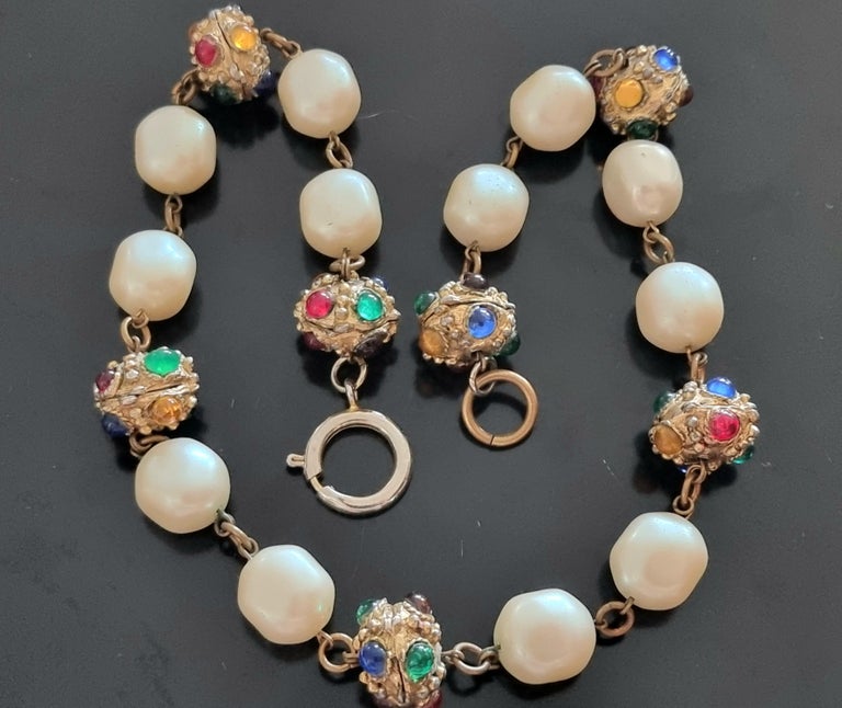 Byzantine CHANEL GRIPOIX old NECKLACE, Vintage from the 40s, Gripoix glass  For Sale at 1stDibs