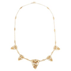 Antique Collier collerette Art nouveau en or vert 18 carats