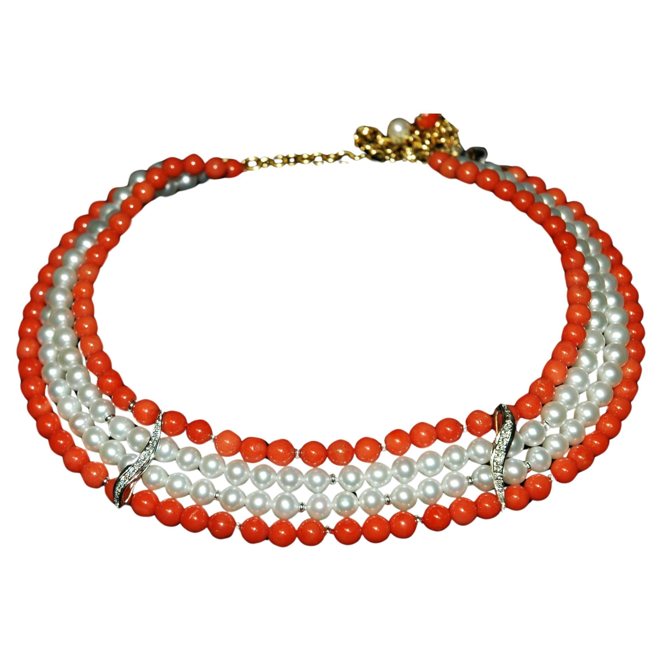 Necklace de chien with Japanese pearls, corals and diamonds For Sale