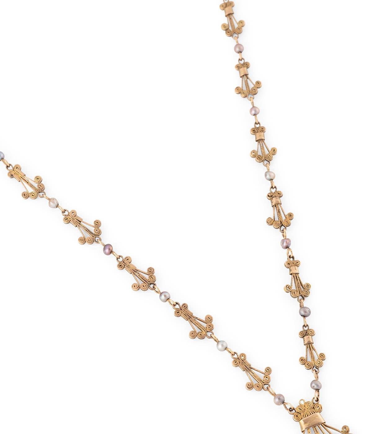 Collier in filigrana d'oro rosa 9 carati e perle della fine del 19° secolo in vendita 1