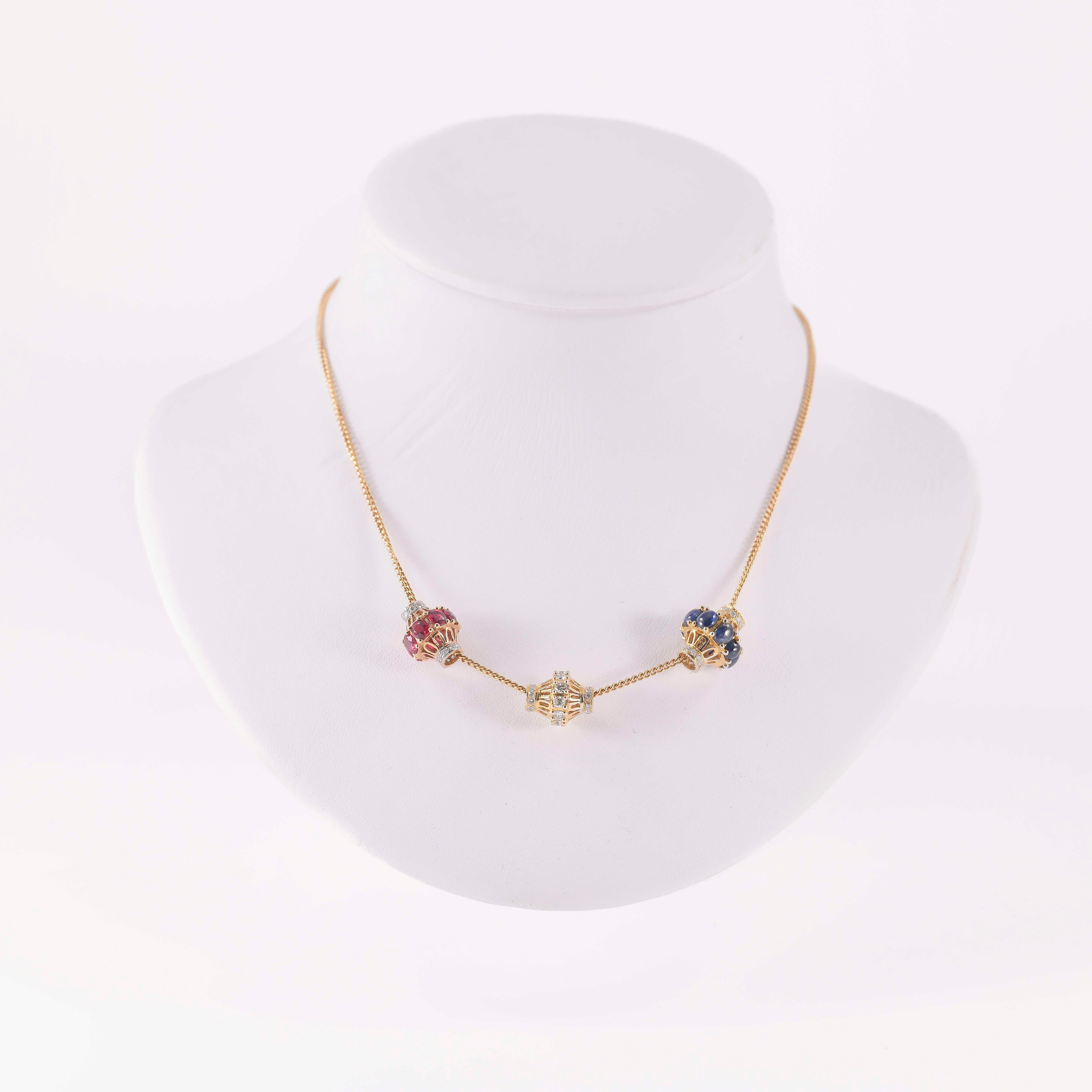 Collier in oro con tre cioncioli a cursore mobili Oval Cut en venta