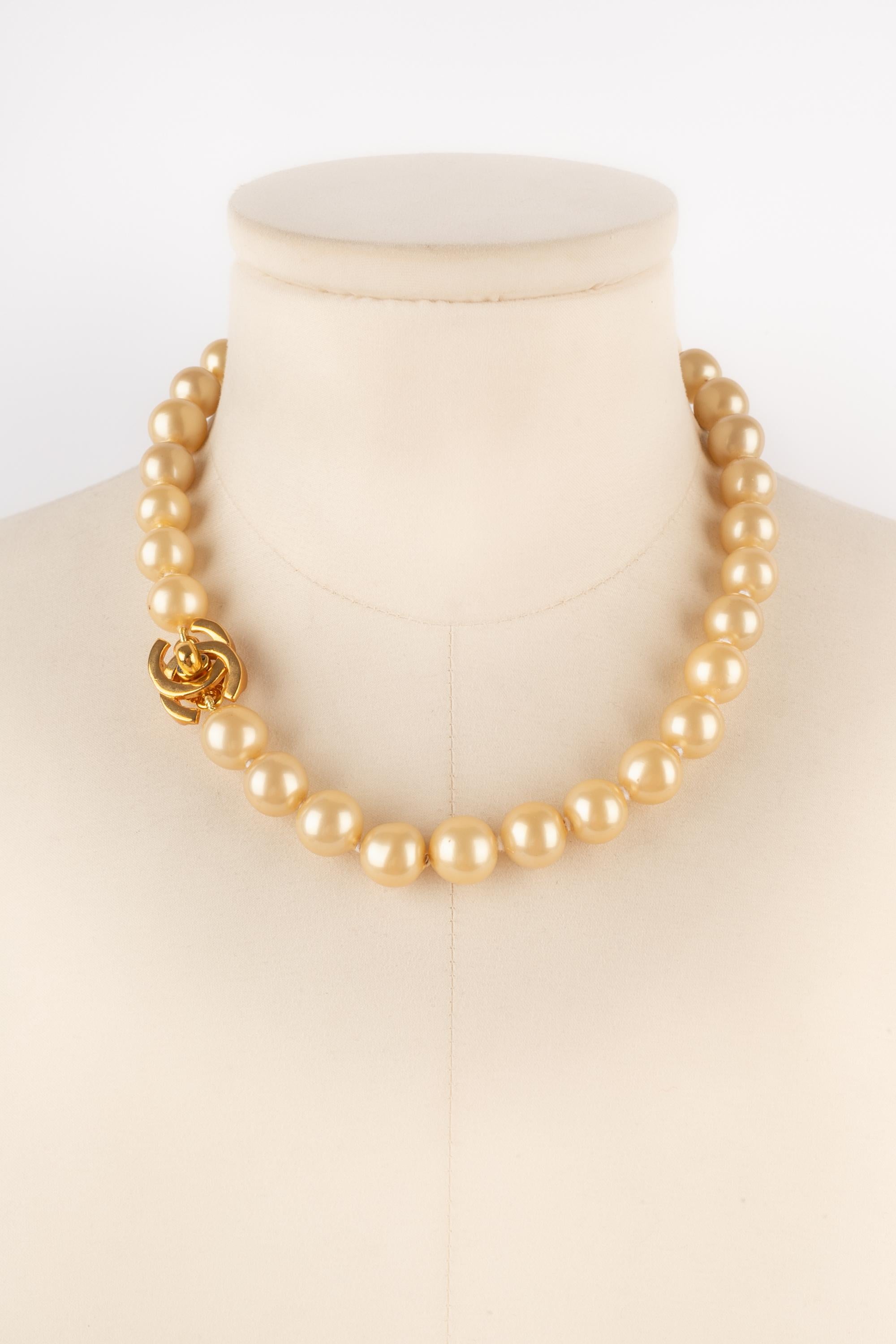 Collier turnlock Chanel 1996 in vendita 3