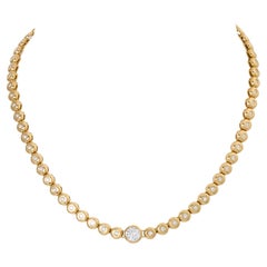 Collier with a Central Brilliant Approx. 1.1 Ct