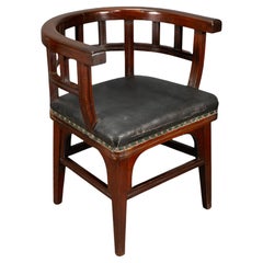 Collinson et Lock, attribué. Fauteuil en noyer Aesthetic Movement