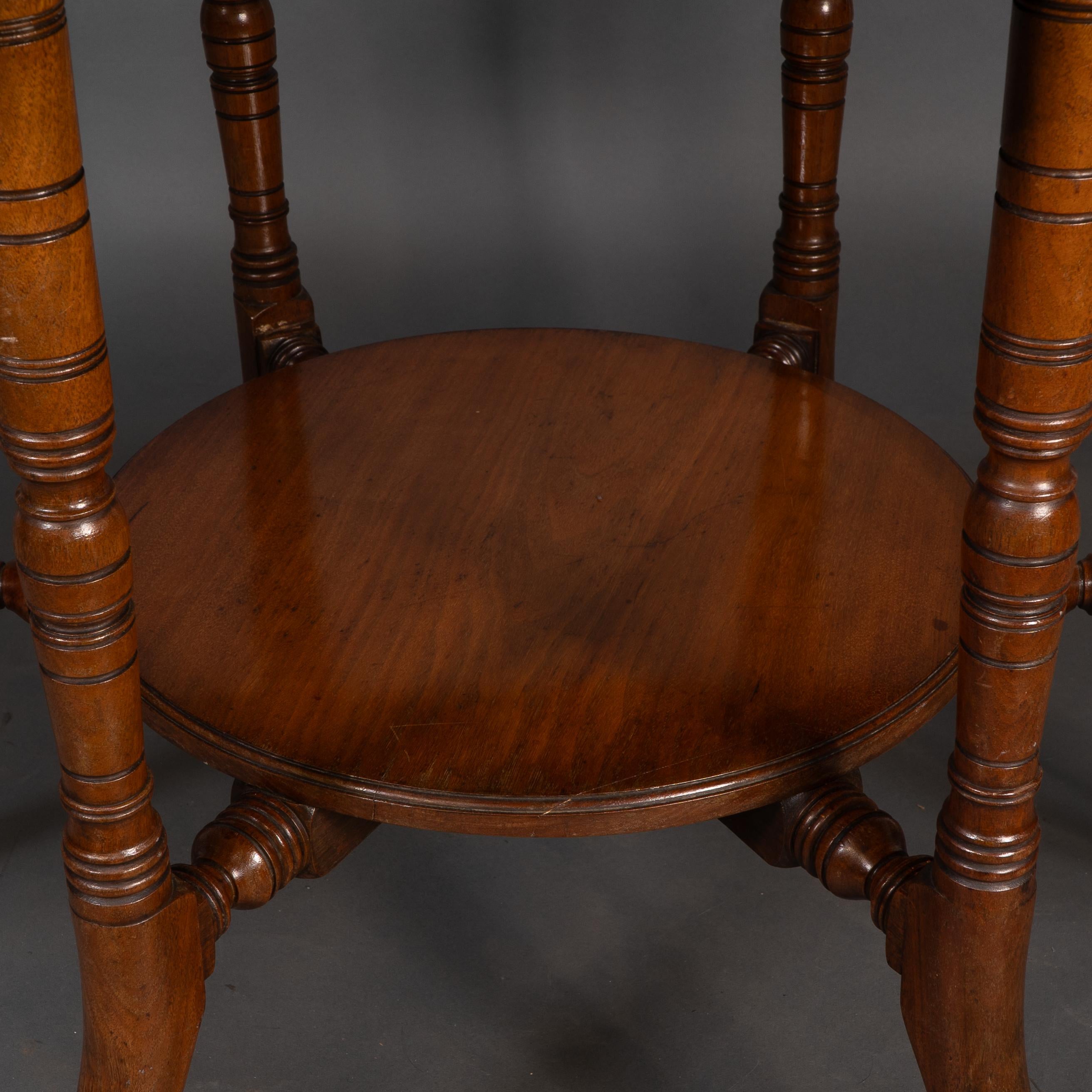 Collinson & Lock attributed. An Aesthetic Movement walnut octagonal center table For Sale 3