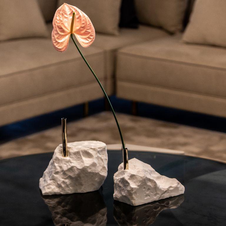 Plaqué Colli II - Mable Plant Stand  Vase en marbre  Centre de table  Pierre naturelle en vente