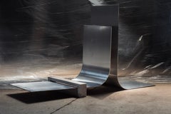 Stehlampe „Collision 3.0“ aus massivem Aluminium und Travertin von D´ARK Atelier