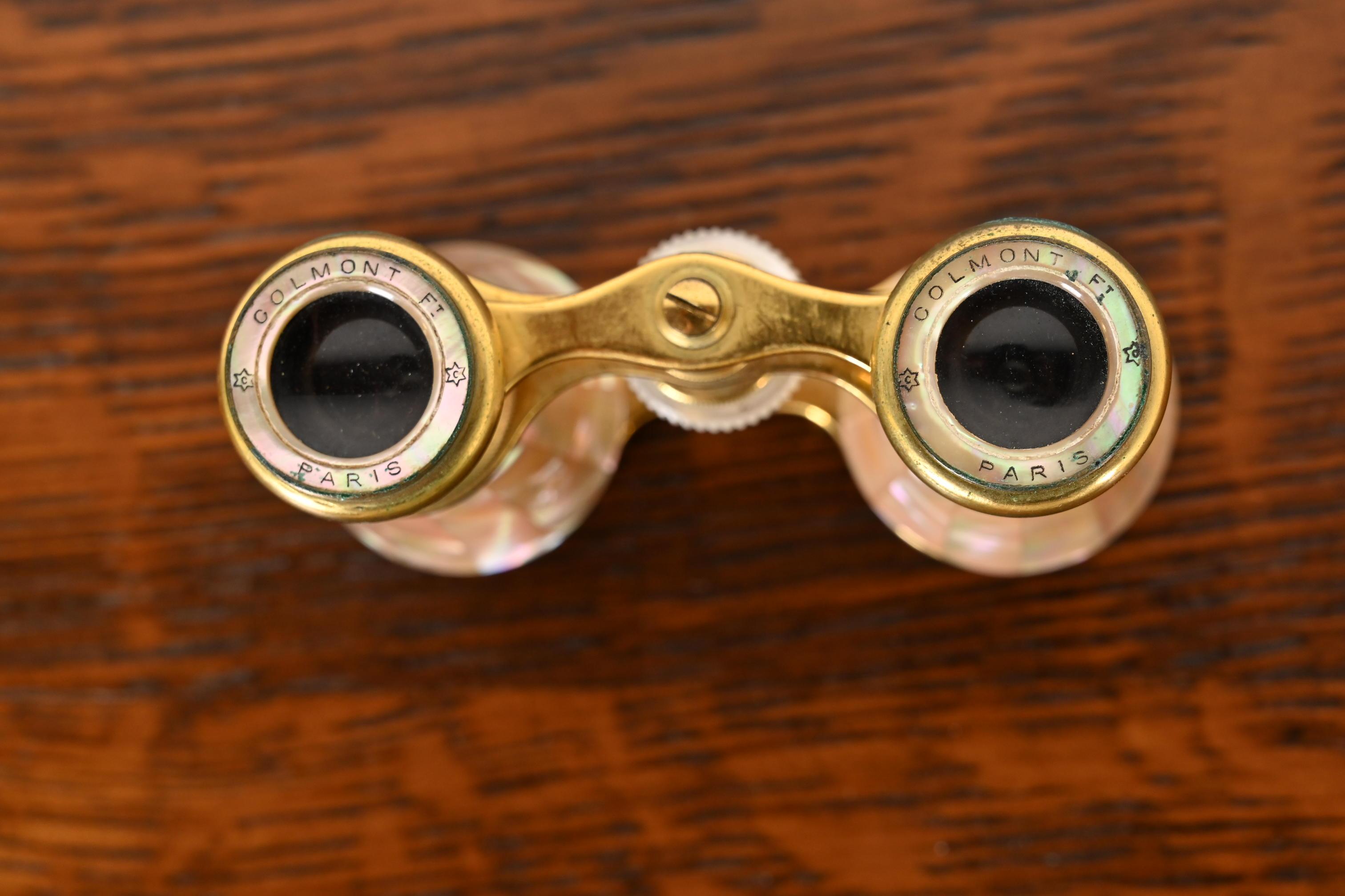 Colmont Ft Paris Mother of Pearl French Opera Glasses With Leather Case, 1890s For Sale 4
