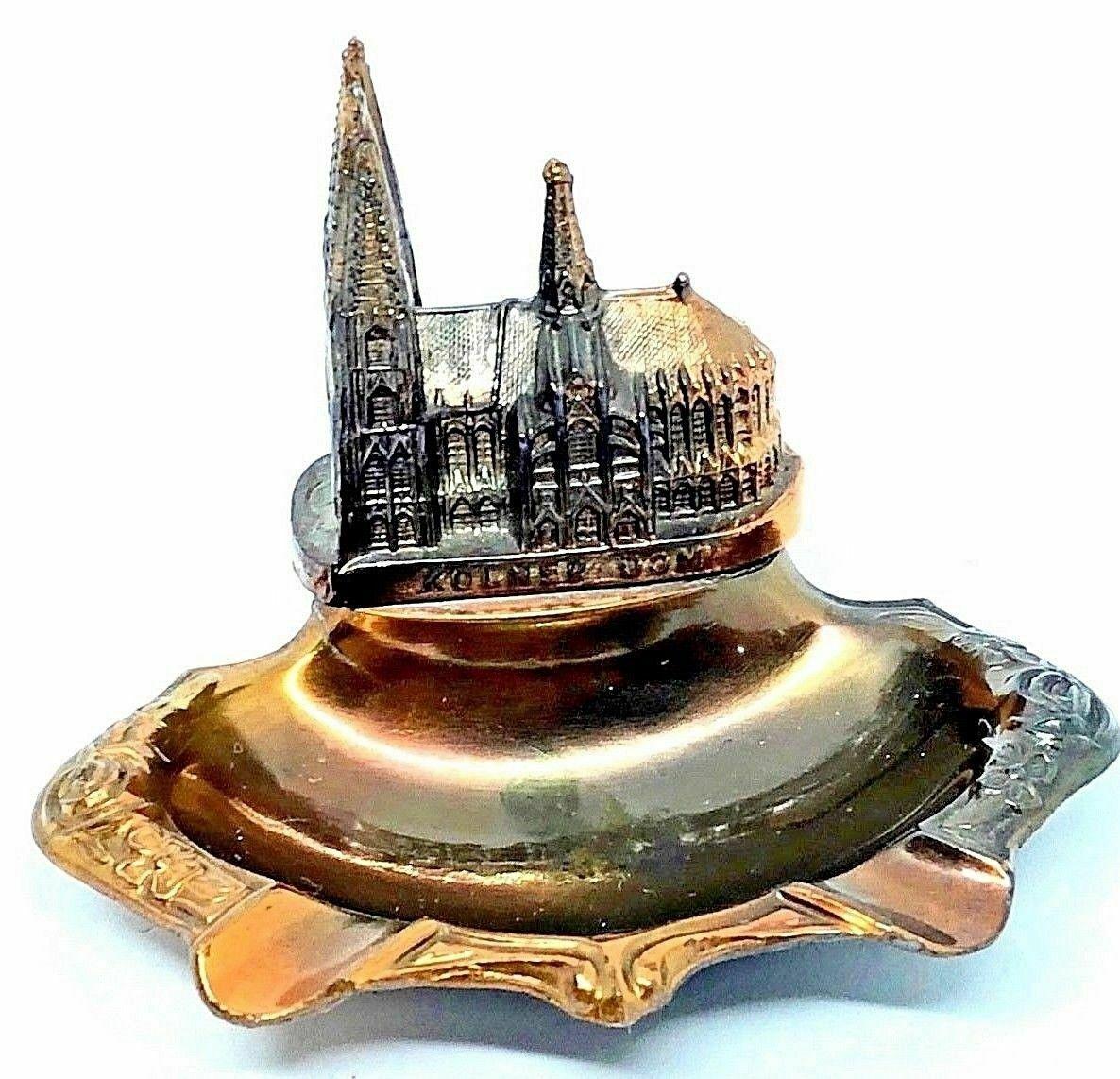 Aschenbecher aus der Kölner Kathedrale, Souvenirgebäude, Deutsch, 1950er Jahre (Metall) im Angebot