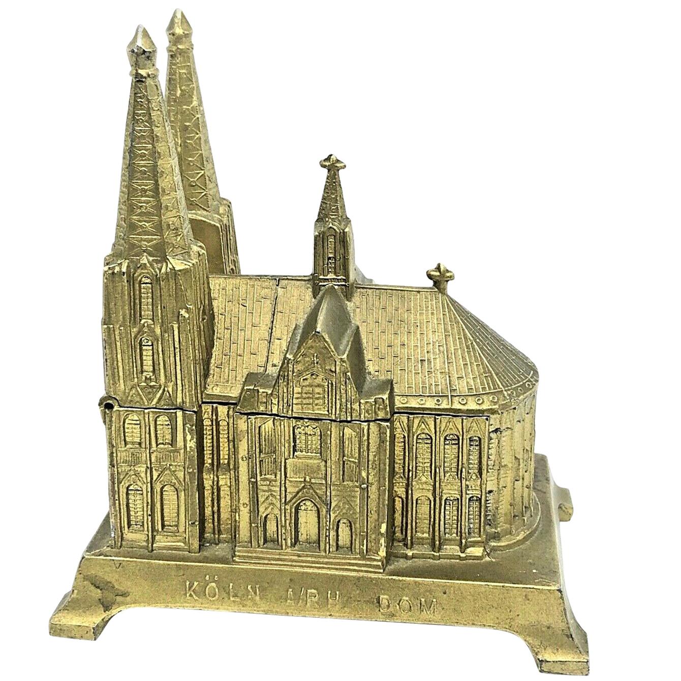 Boîte à bijoux de cathédrale de Cologne en métal, Souvenir allemand ancien, années 1930