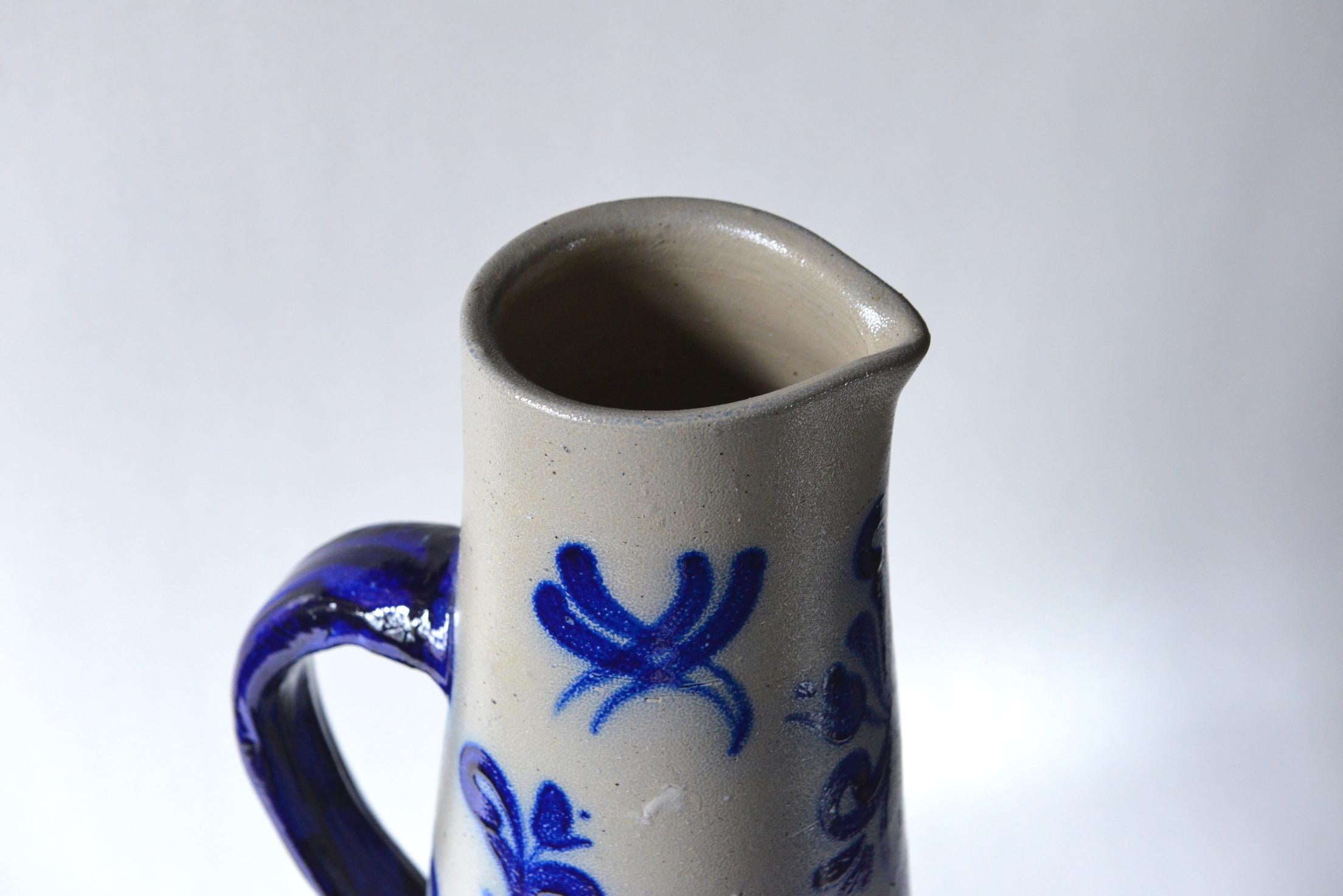 Cologne Stoneware Jug In Good Condition For Sale In Sint-Kruis, BE
