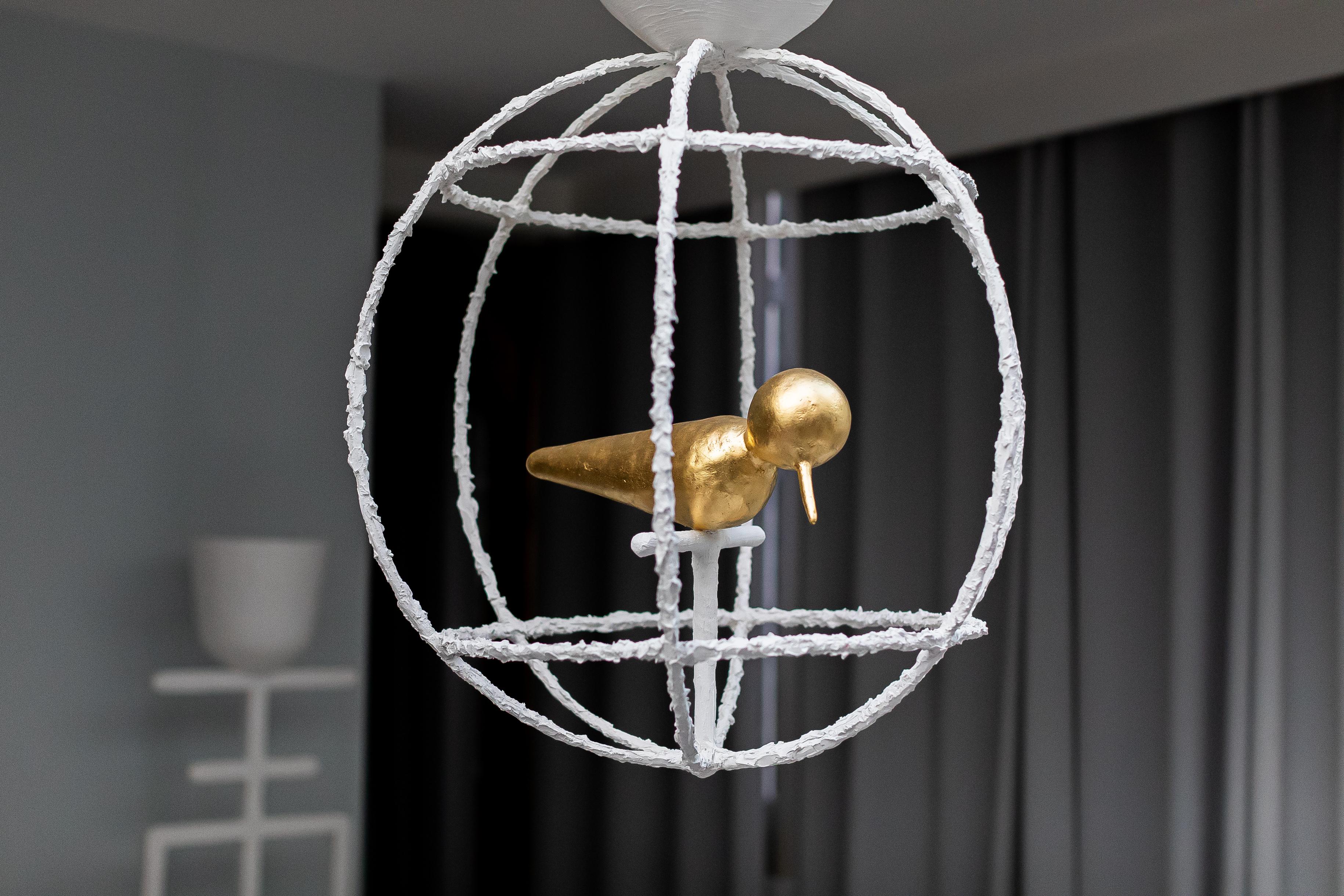 Colombe d'Or Lamp by Mathieu Challieres
Dimensions: H 90 x W 60 x D 60 cm.
Weight: 6 kg.
Materials: Golden leaves 