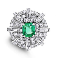 Colombia Emerald & Diamond Ring (5.20 cts Emerald & Diamonds) in Platinum