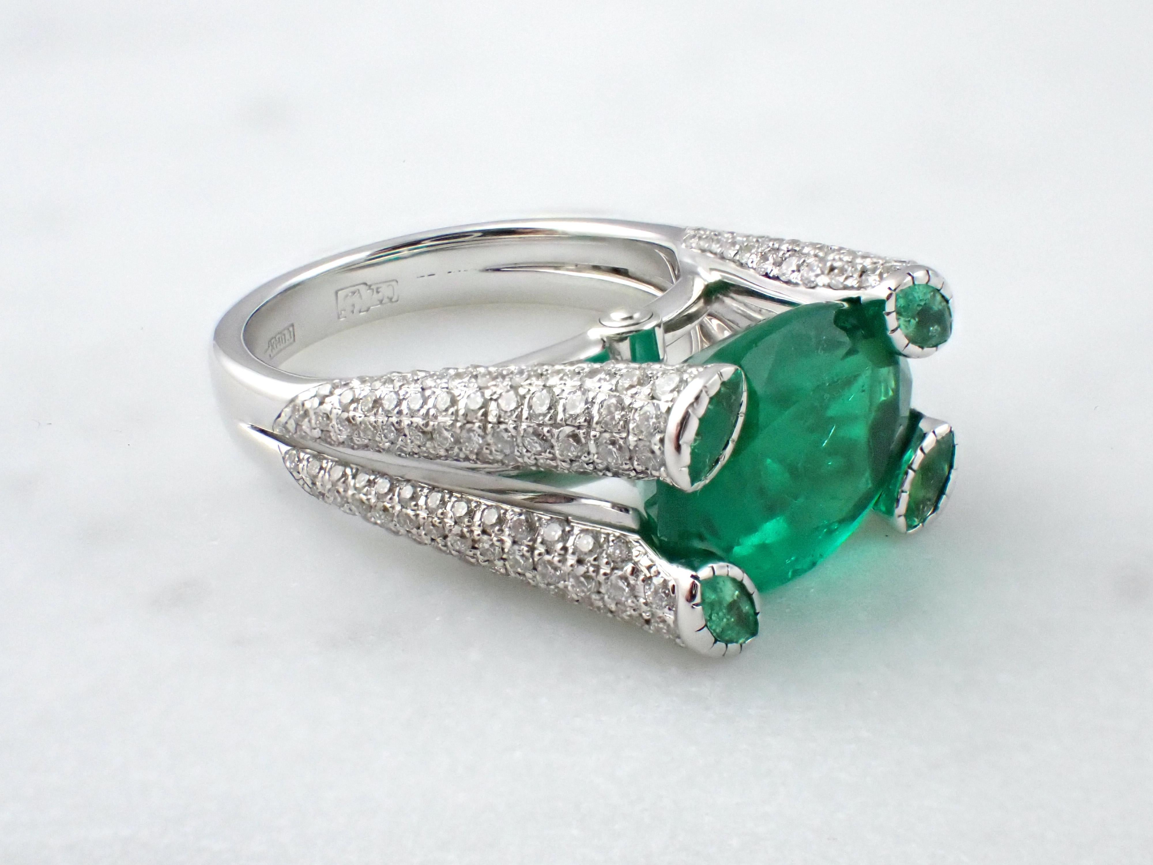 Colombian 5.50 Cts GRS Emerald Ring with Diamonds in 18K White Gold For Sale 11