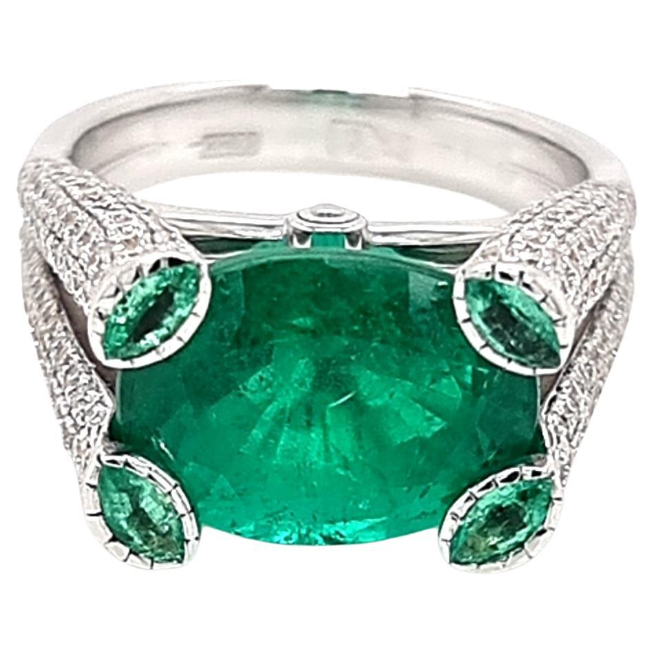 Colombian 5.50 Cts GRS Emerald Ring with Diamonds in 18K White Gold For Sale