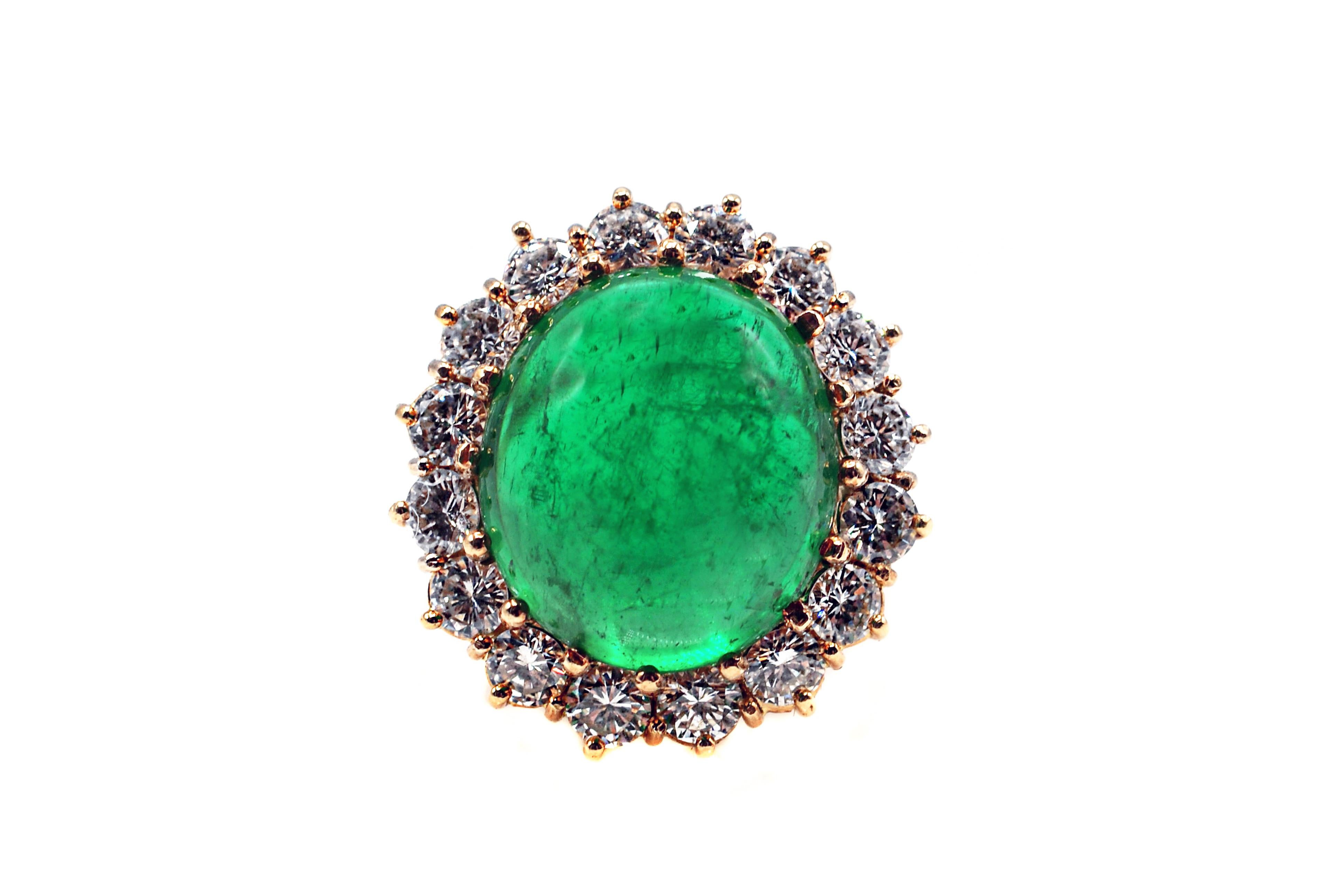 Colombian AGL Certified Cabochon Emerald Diamond Ring 3