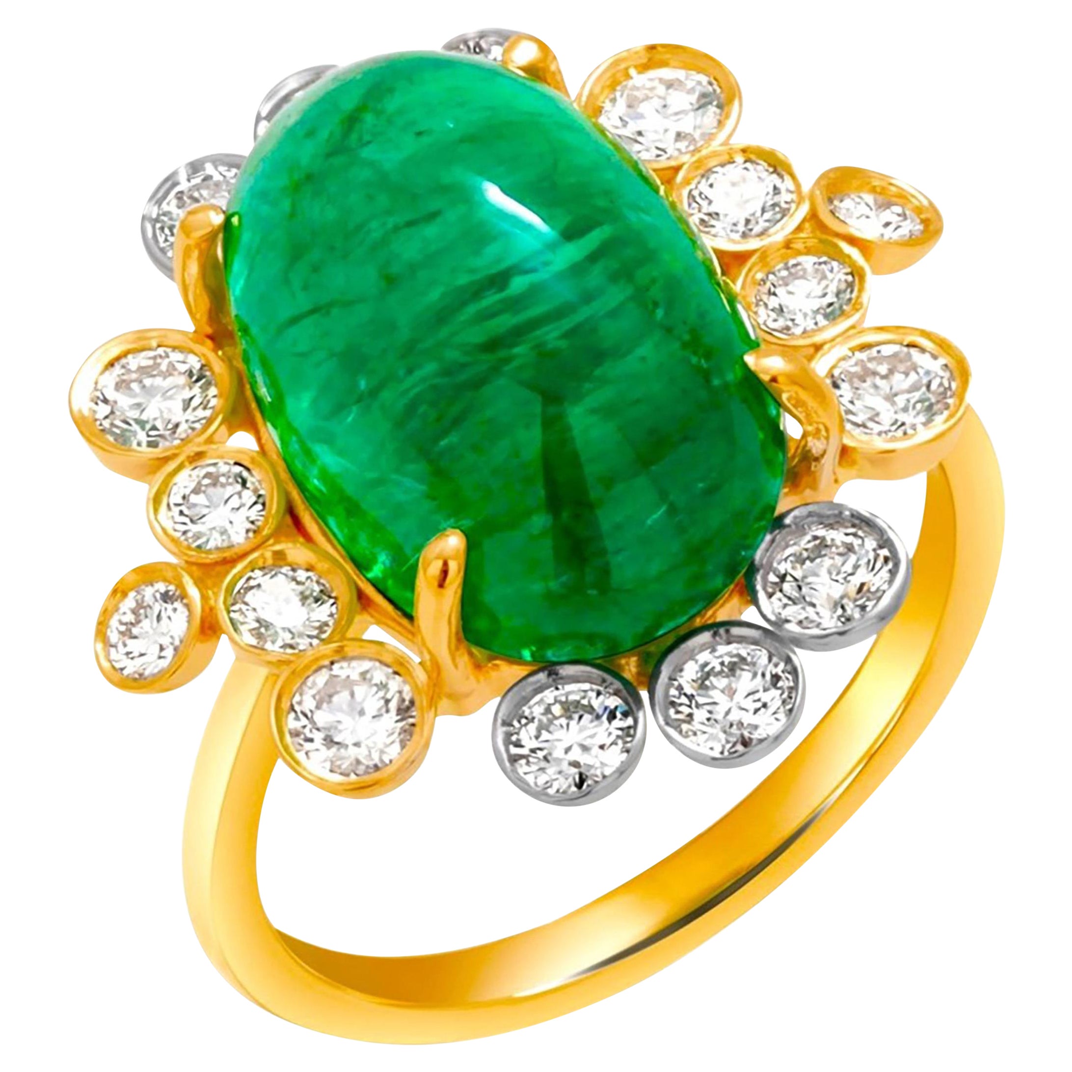 Colombian Cabochon Emerald 8.23 Carat Diamond 0.80 Carat 18 Karat Gold Ring 