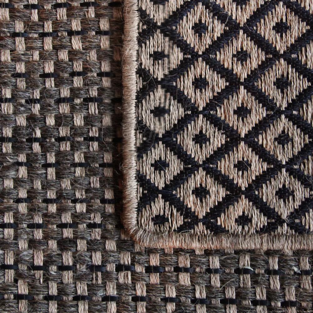 8' x 10' Area Rug,  Handwoven Horsehair and Jute Diamonds, Colombian Crin Rugs In New Condition In New York, NY