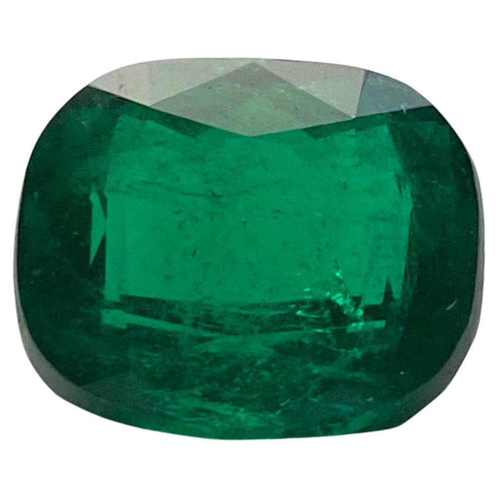 Colombian Cushion-Cut Emerald, Transparent with Minor Oil, Gübelin Certified