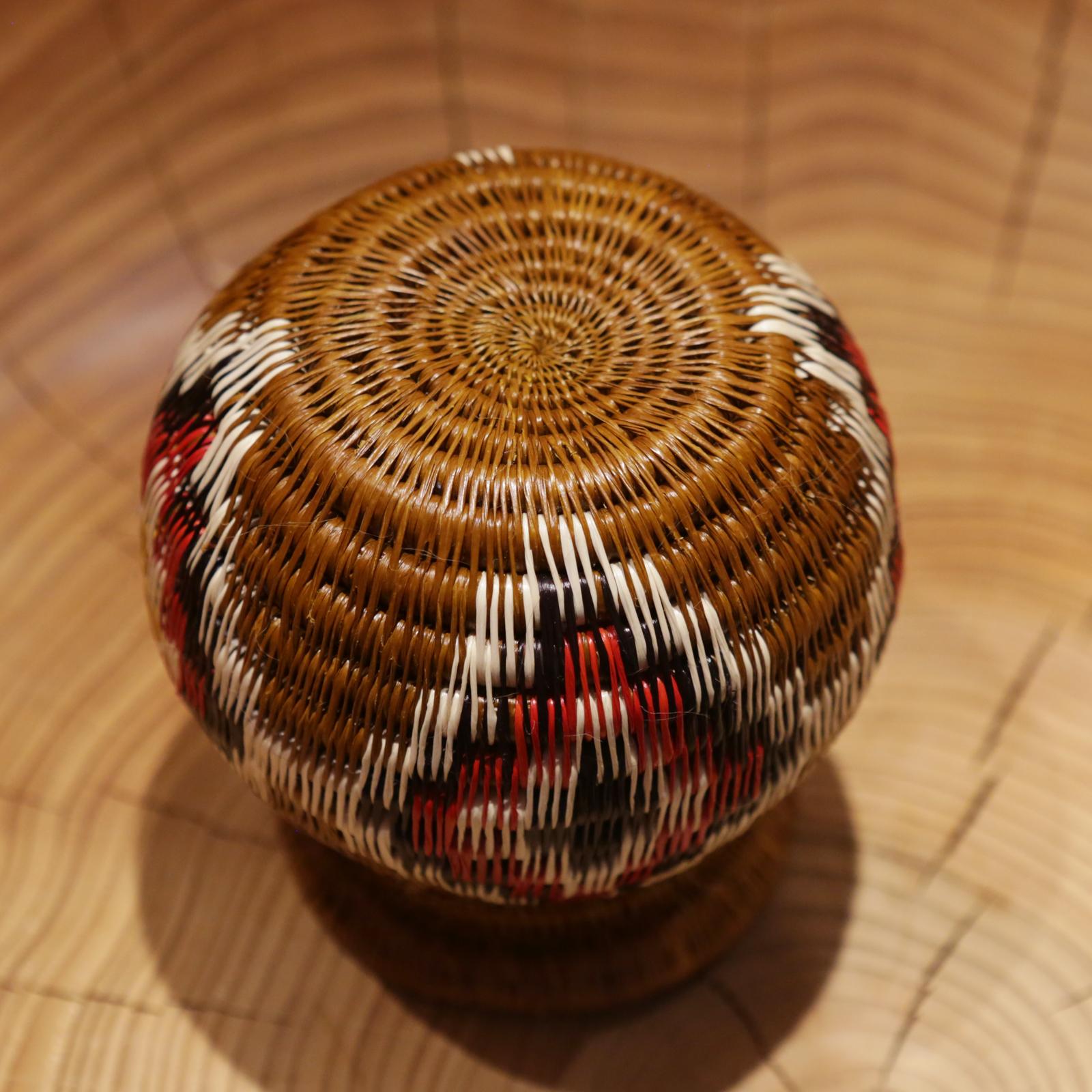 Wood Colombian D Vase Hand-Braided