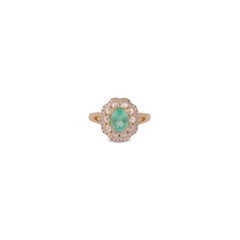Colombian Emerald 0.95 Carat Ring 18Karat Yellow Gold