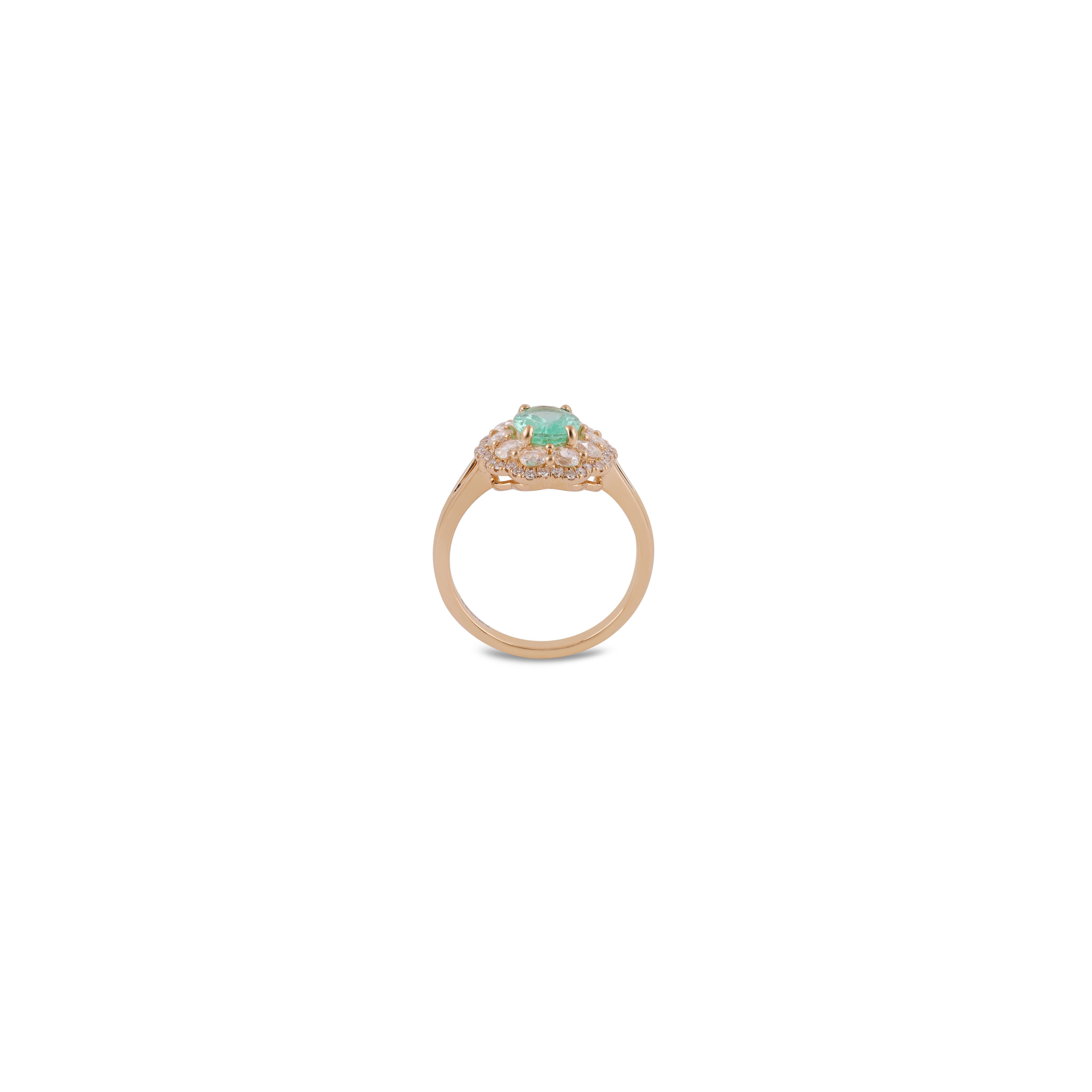 Contemporary Colombian Emerald 0.95 Carat Ring 18Karat Yellow Gold  For Sale