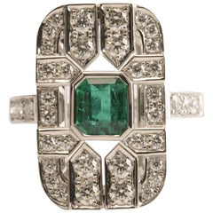 Colombian Emerald 1.28 Carat and Diamond Art Deco Tablet Ring in 18 Karat Gold