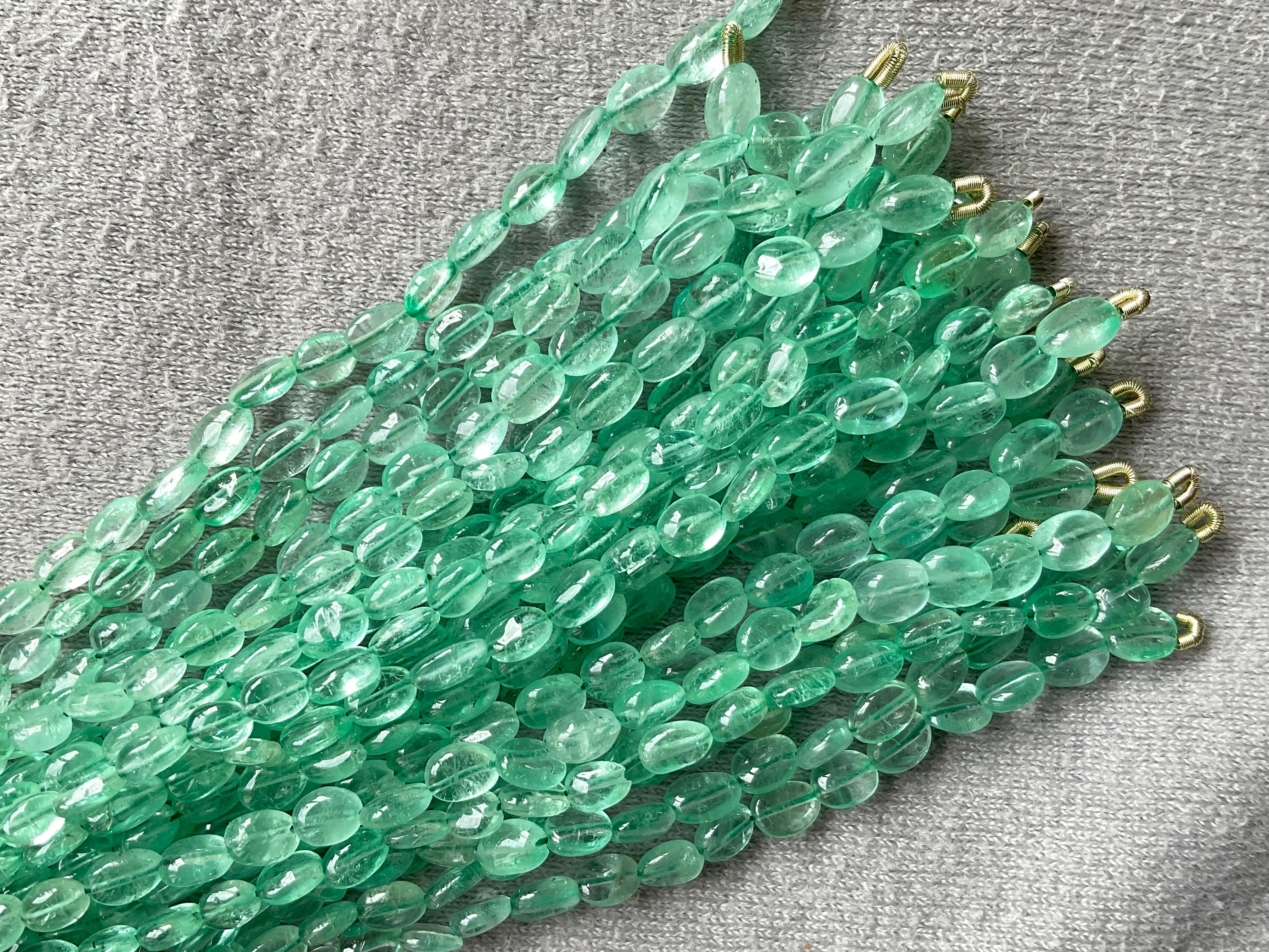 Kolumbianischer Smaragd 139,60 Karat schlichte ovale Edelsteine für edlen Schmuck (Art déco) im Angebot