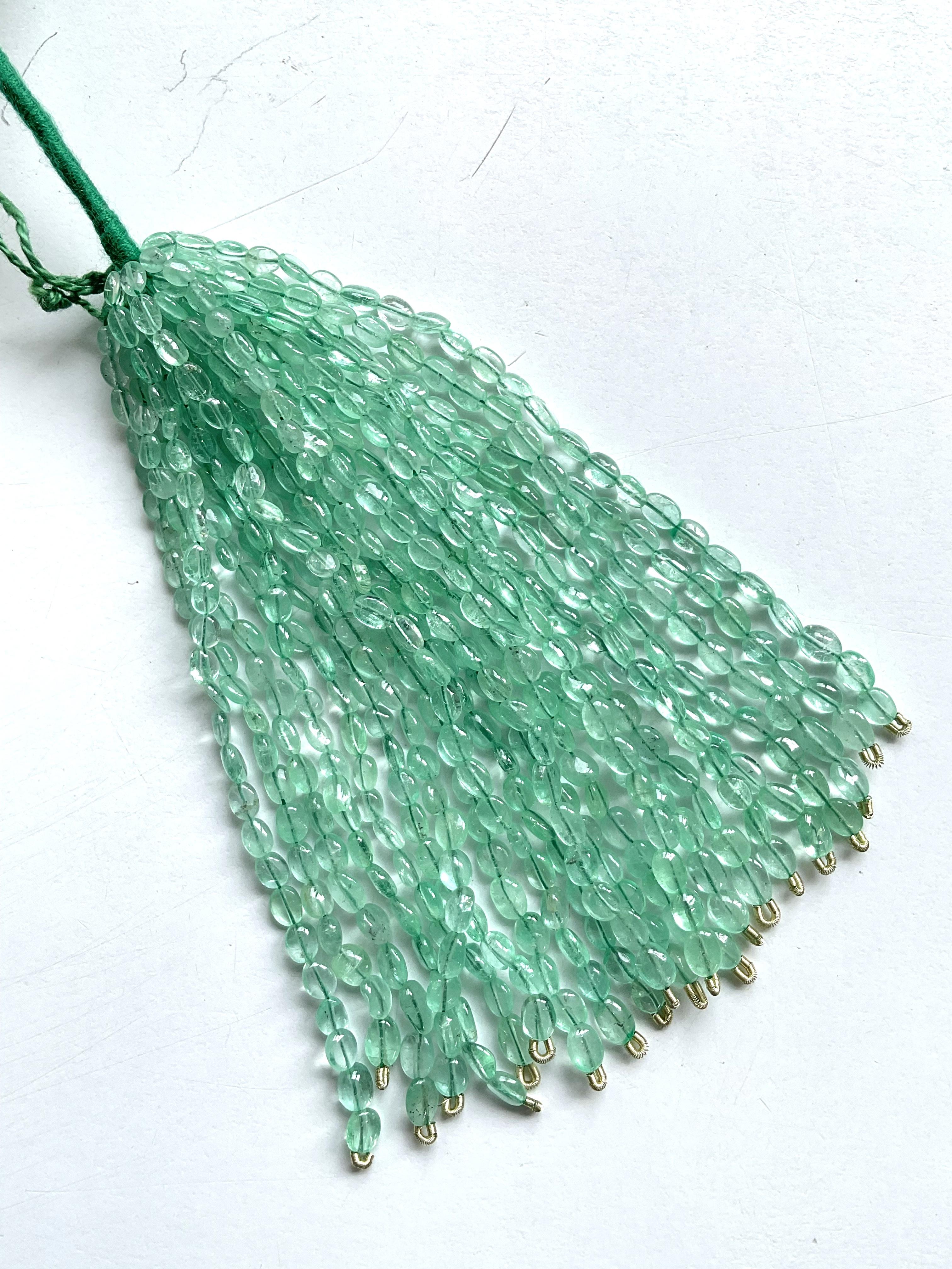 Kolumbianischer Smaragd 139,60 Karat schlichte ovale Edelsteine für edlen Schmuck (Smaragdschliff) im Angebot